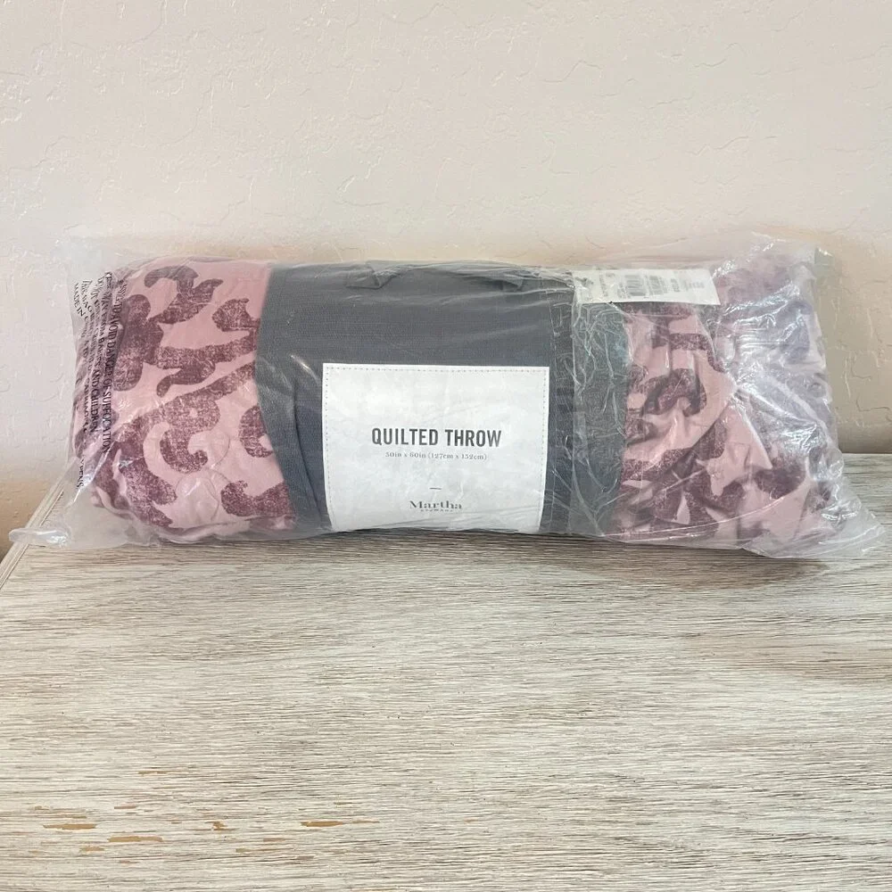 New Martha Stewart Quilted Throw Blanket Pink Burgundy Damask Velvet Macy's